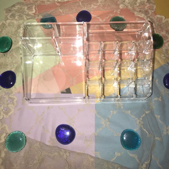 Marvel O Bug Other - 📣💲⬇️EUC! Clear Cosmetic Organizer